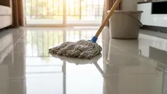 Mikä vesi sopii paremmin lattian pesuun: kylmä vai kuuma – asiantuntijan vastaus