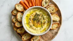 Kastamiseen, levittämiseen ja nauttimiseen: Café de Paris Dip -kastike